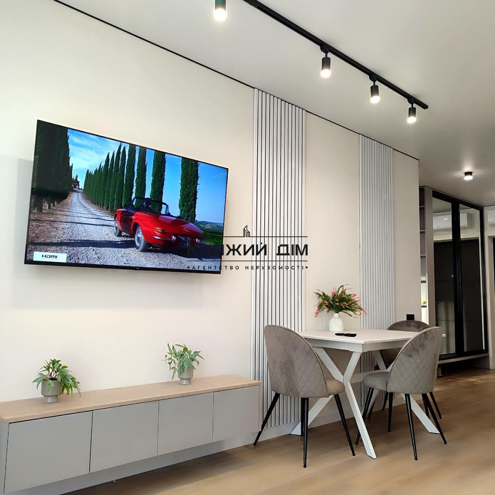 Продаж Квартира 1-кімнатна, 14/25 поверх на вул. Родини Крістерів Київ - фото 4