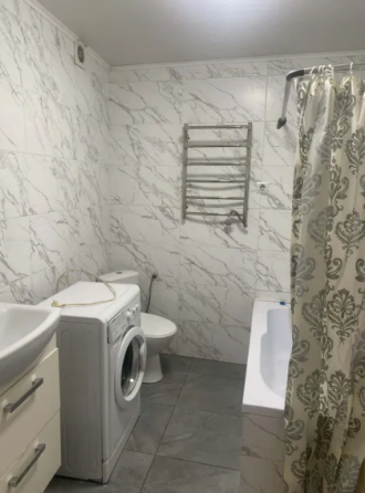 Продаж Квартира 2-кімнатна на ул. Балковская, 183 Odessa