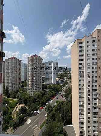 Продаж 1-кімнатної квартири ,вул.Урлівська 36 .м.Позняки Київ