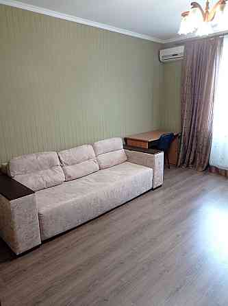 Оренда Квартира 1-кімнатна на Драгоманова ул., 6 Киев