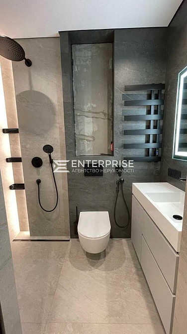 Продаж 2к Квартира 78 кв.м Салютна вул. Kiev - photo 12