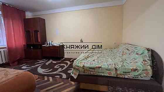 Оренда Квартира 3-кімнатна, 2/5 поверх на Полковая ул. Київ