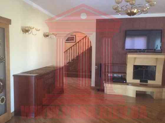 Продаж 2-поверховий Будинок з ділянкою 10 сот 270 кв.м  на Вишневая Гора