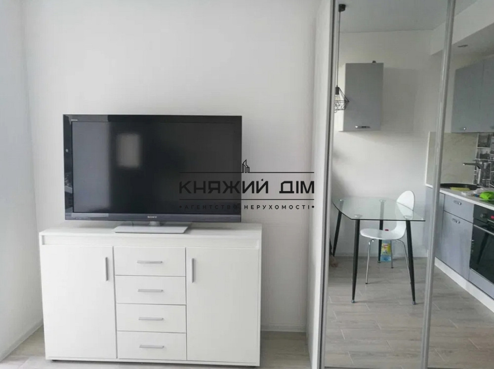 Оренда Квартира 1-кімнатна, 2/6 поверх на Соловцова Николая ул. Kiev - photo 9