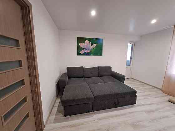 Продаж 2к квартири 52 кв. м на вул. Торговиця Ternopil'