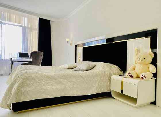 В продаже шикарная 3-х комнатная квартира на берегу моря Одесса