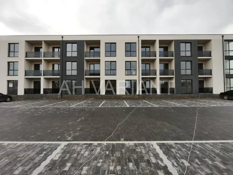 Продаж 1к Квартира 39 кв.м Волошкова 32 Сторожниця - фото 1