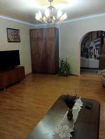 Продаж Квартира 3-кімнатна, 6/6 поверх на Котляревського І. вул., 13 Тернопіль