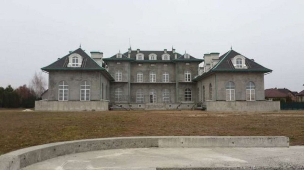 Продаж 3-поверховий Будинок з ділянкою 73 сот 4368 кв.м  на Набережная Вишеньки - фото 1