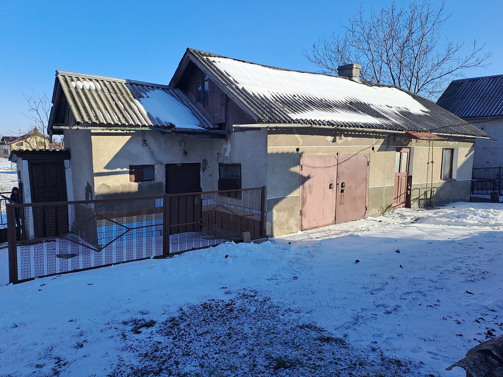 Продаж земельної ділянки з будинком у центрі Великих Гаїв  - фото 11