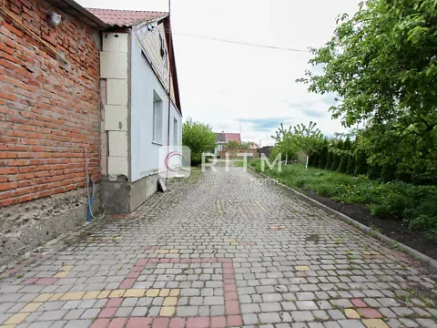 Продаж 1-поверховий   105.1 кв.м 4 кімн. на Центральна вулиця 18  - фото 1