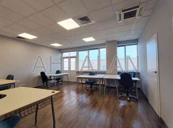 Оренда офісне приміщення на Польова вул., 24Д приміщень - 15, поверх - 4/9 Київ