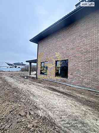 Продаж Будинок 4-кімнатний 