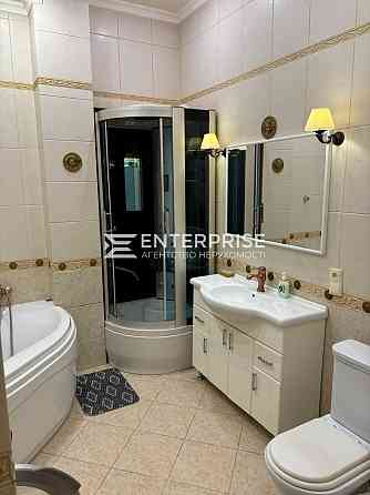 Оренда Квартира 3-кімнатна, 2/6 поверх на вул. Большая Васильковская Киев