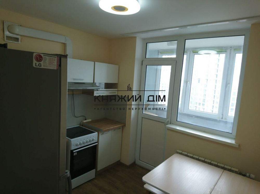 Є Генератор! Оренда роздільної 3-х к.кв. на Осокорках.Урлівська 23. № 1196097 ЖК Київ - фото 3