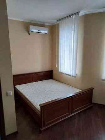 Оренда Квартира 3-кімнатна, 10/25 поверх Київ