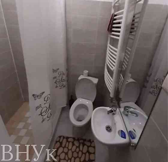 Продаж Квартира 3-кімнатна, 2/4 поверх на Петефі пл. Uzhhorod