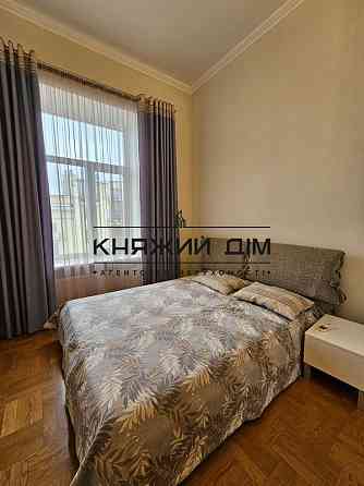 Без комісії. 4к. квартира у центрі, м.Площа Українських Герої. Код: 11198035 Київ