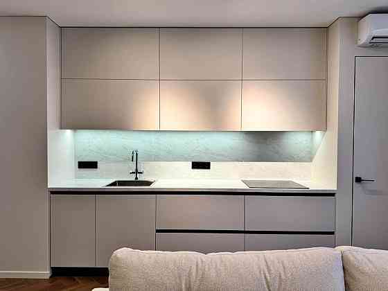 Продаж Квартира 1-кімнатна, 10/20 поверх на Золотоустівська вул., д. 25 Київ