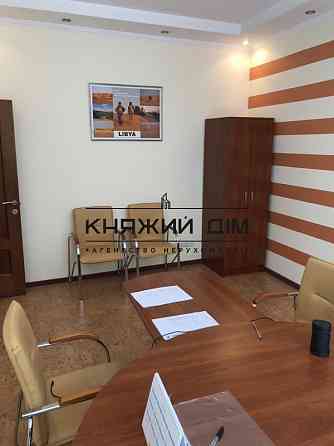 Оренда офісне приміщення на Олеся Гончара ул. поверх - 1/4 Kiev