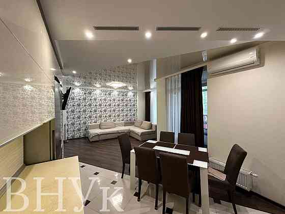 Продаж Квартира 2-кімнатна, 6/8 поверх на вул. Пасічна Львів