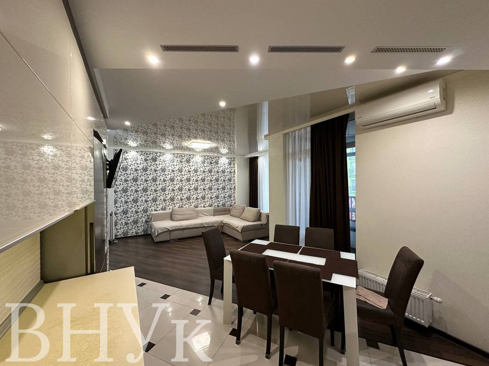 Продаж Квартира 2-кімнатна, 6/8 поверх на вул. Пасічна Львів - фото 1