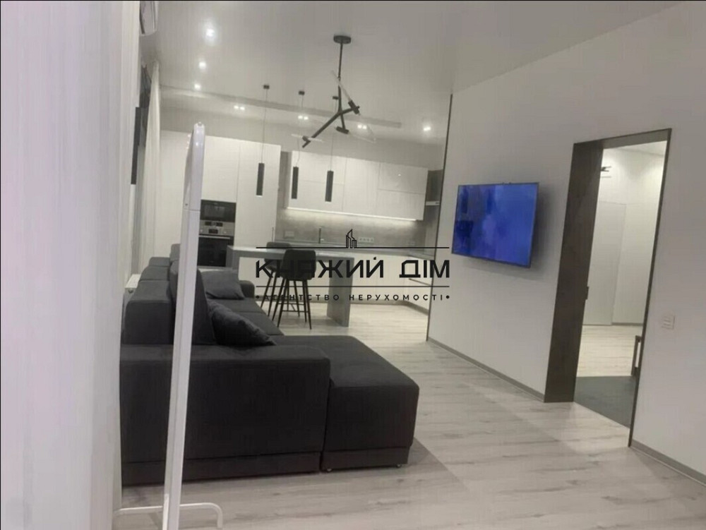 Оренда 2-х к. квартири студіо в ЖК Кардинал м. Палац Україна. №11200739 Київ - фото 1