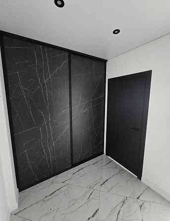 Продаж 1к Квартира 52 кв.м площа Мистецькі Ворота Zhytomyr