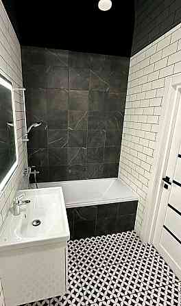 Продаж Квартира 1-кімнатна, 10/21 поверх на Максимовича Михайла вул., д. 26-В Київ