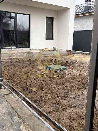 Продаж Будинок 4-кімнатний на Одесская ул. 