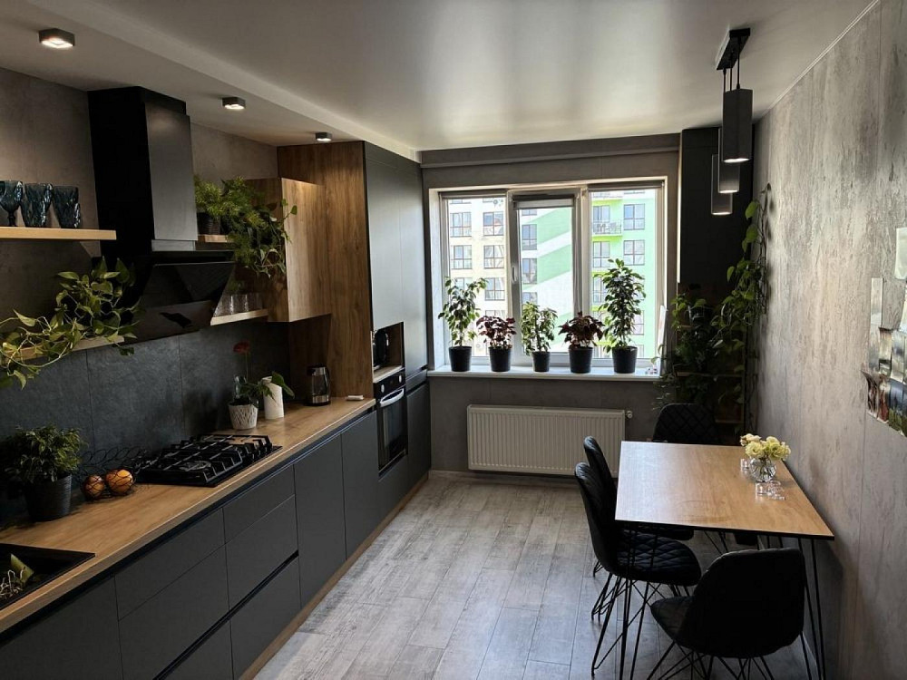 Продаж Квартира 3-кімнатна, 8/8 поверх на вул. В.Чорновола Рівне - фото 3