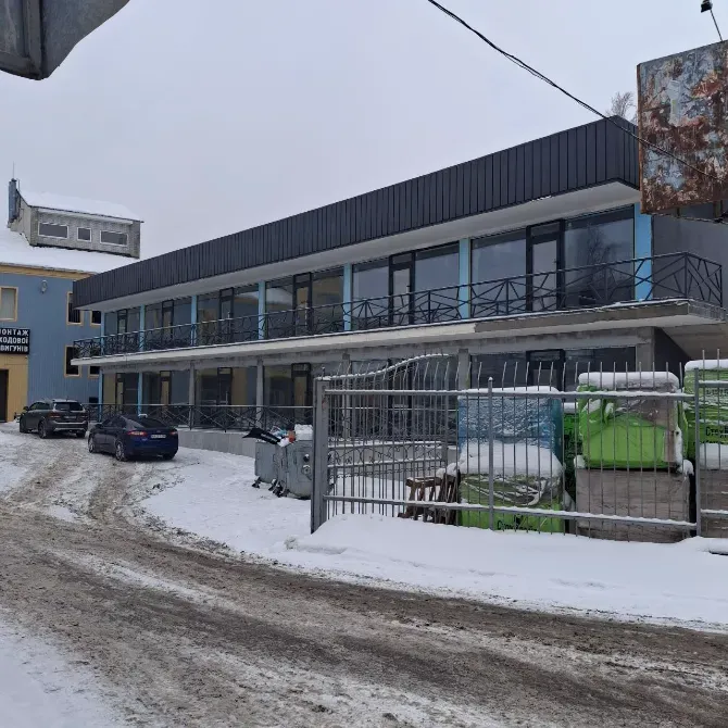 Сдаётся Торгово-офисный центр площадь 360 кв.м 2-й этаж Белая Церковь Київська Белая Церковь - изображение 2