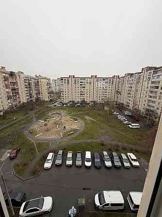 Продаж Квартира 1-кімнатна, 7/9 поверх на Червоної Калини вул., д. 81 Kiev