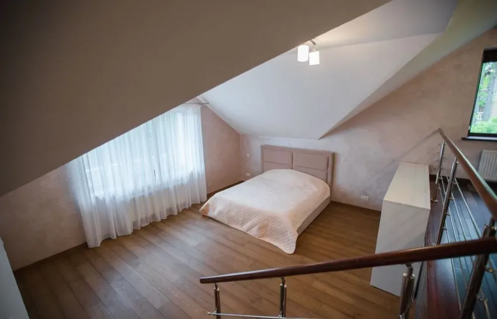 654 Двоповерховий будинок подобово з басейном Київ Київ - фото 5