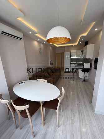 Оренда Квартира 2-кімнатна, 24/25 поверх на Драгоманова ул. Київ