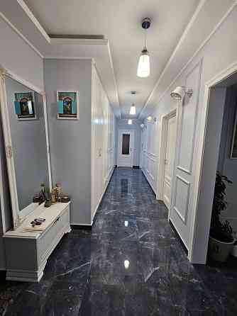 Продаж Квартира 2-кімнатна, 20/25 поверх на Воскресенська вул., д. 18а Kiev