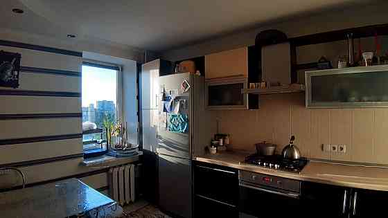 2-комнатная квартира с ремонтом и видом на залив, центр Котовского Одесса