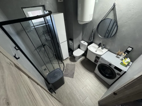 Продам будинок на дві квартири (Лиманський р-н, с.Ілічанка) 