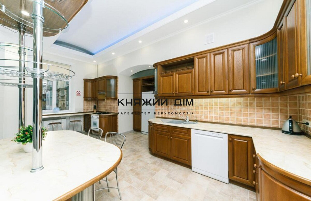 Без комісії Простора 3-х к. Кв. студія, біля ст. м. Площа Льва Толстого. № 1137355 Kiev - photo 12