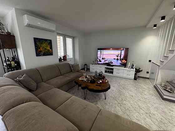 Продаж Квартира 3-кімнатна, 5/6 поверх Івано-Франківськ