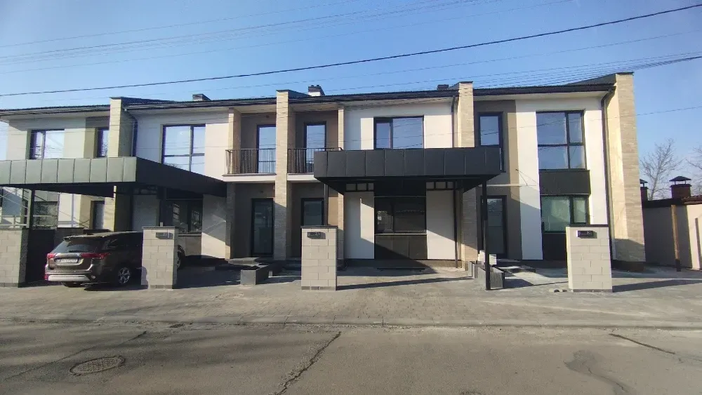 Продаж 2-поверховий Котедж з ділянкою 1.5 сот 135 кв.м 4 кімн. на О. Капуша Ужгород - фото 4