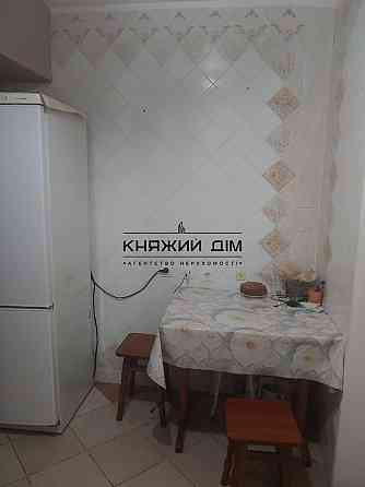 Продаж 1 кімнатної просп Бажана ст м Харківська Київ