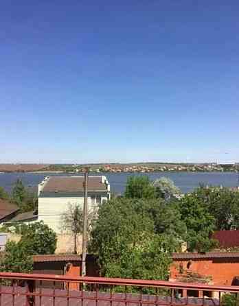 Добротный дом не далеко от озера. Сухий Лиман