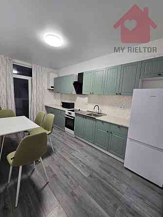 Оренда Квартира 2-кімнатна, 10/10 поверх на Гленца Uzhhorod