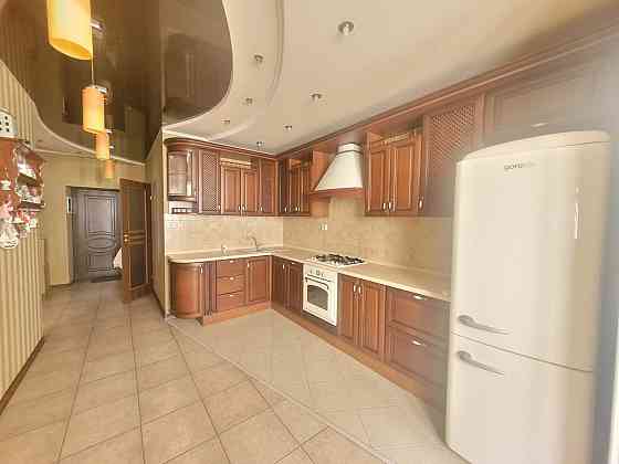 Продам 2 комнатную в центре Таирова. ГАЗ! Костанди ЖК Вернисаж. Одеса