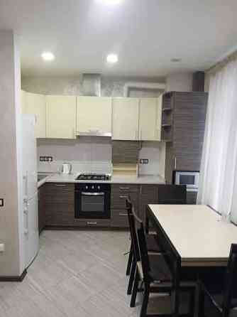 Оренда Квартира 2-кімнатна на ул. Дмитрия Луценко Київ