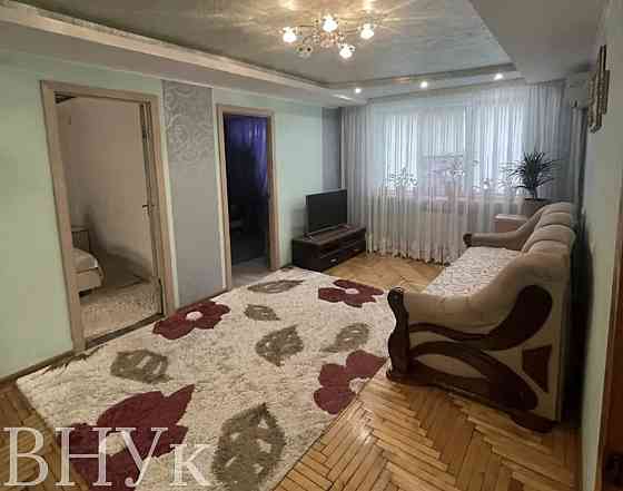 Продаж Квартира 3-кімнатна, 4/5 поверх на Лобачевського Ужгород