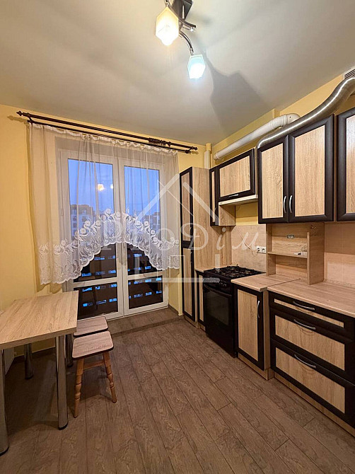 Оренда Квартира 1-кімнатна, 6/9 поверх на Героїв Небесної Сотні, 181  - photo 1