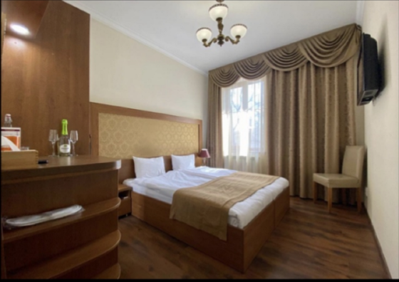 Продаж комерційне приміщення на ул. Екатерининская (Европейская), 8/10 приміщень - 4, поверх - 4 Одеса