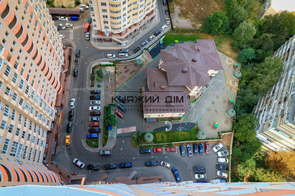 ЄОселя!  Видовий пентхаус в ЖК 4 Сезони, Максимовича 3Д. Київ - фото 8